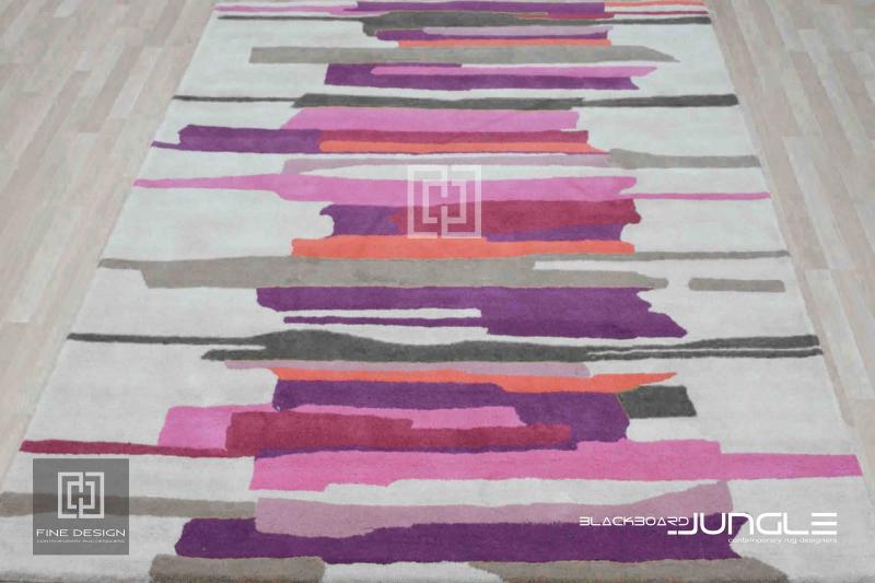 Retail_shop_luxury_rug_for_dressing_rooms